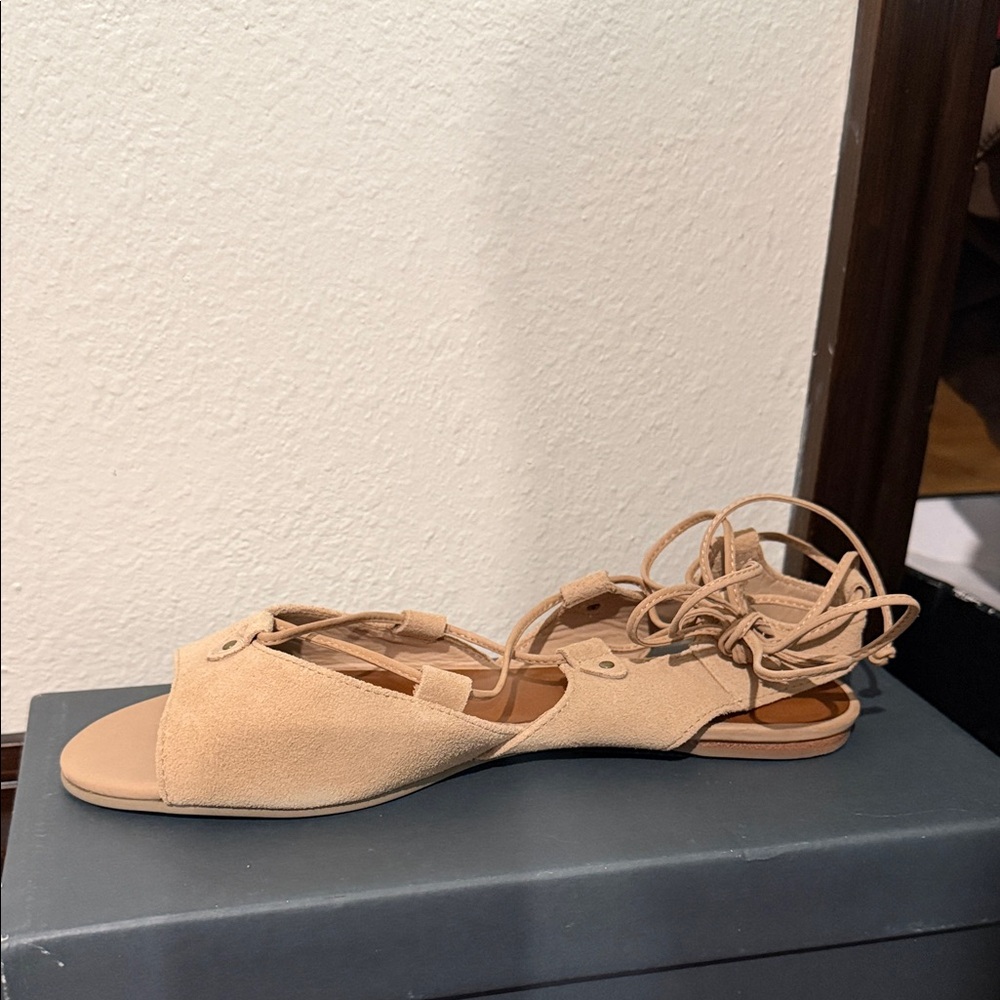 Bernardo Tan Lace-Up Sandals - Picture 4 of 4